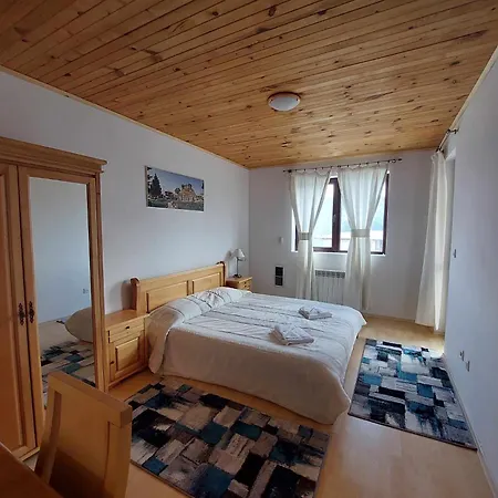 Rhodopi Pearl - Private Apartment *