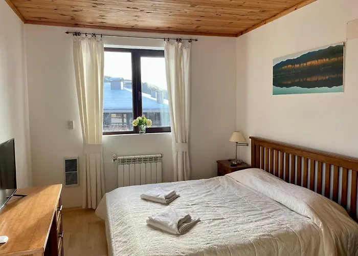 Rhodopi Pearl - Private Apartment Pamporowo